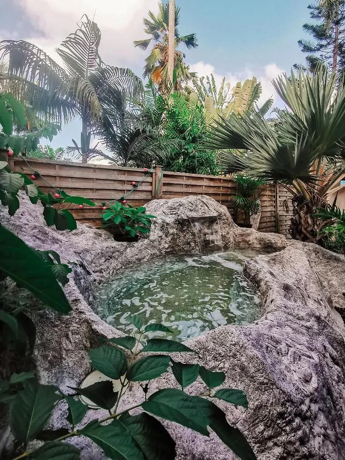 度假居 Tiki Paradise Lodge Fwi 圣安尼